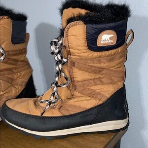 Sorel Women's Brown and Black Winter Boots